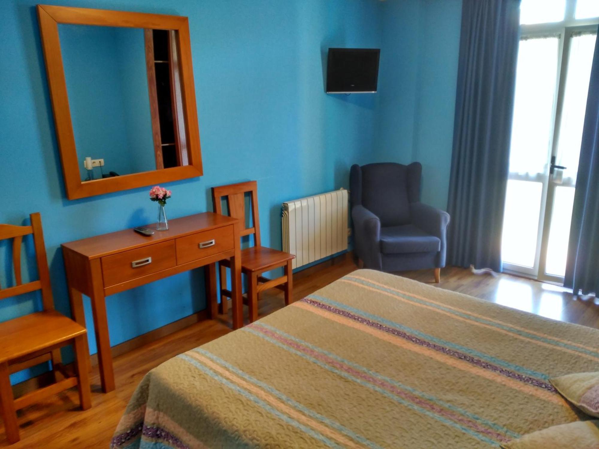 Onís Hotel Aguila Real חדר תמונה